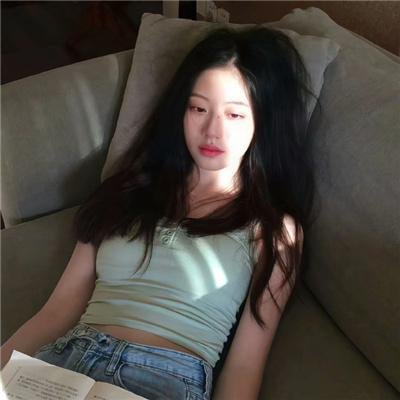 彩色中的黑白